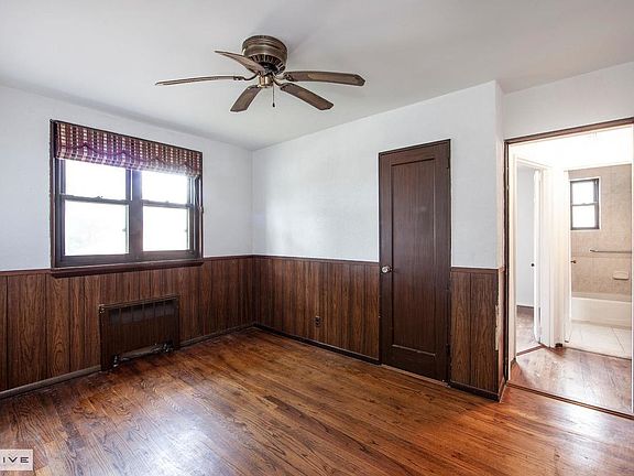 4th image of 24263 61st Ave