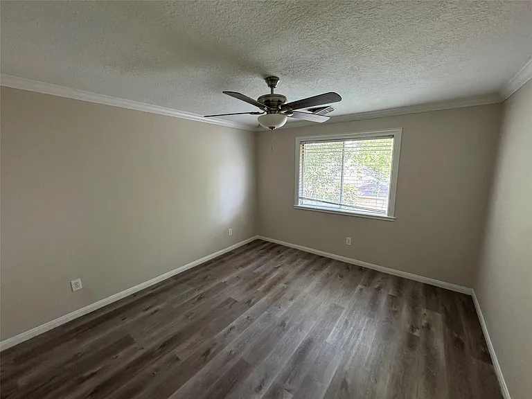 10310 Sable Trail Ln — Photo 14