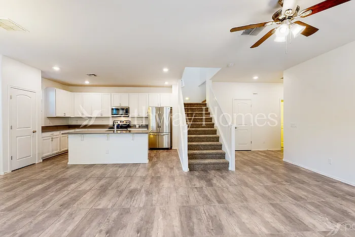16604 W Sierra St — Photo 10