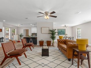 6059 Blueberry Ln, Crestview, FL 32536