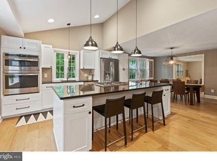 34 Harrowgate Dr, Cherry Hill, NJ 08003