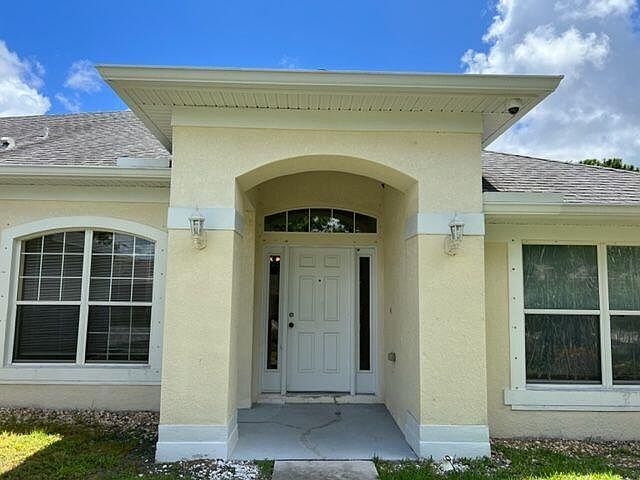 1st image of 1517 SW Hibiscus St