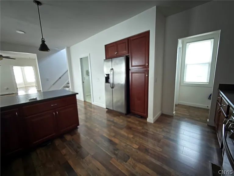 610 N McBride St — Photo 11