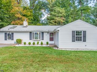 29 Memory Ln, Denville, NJ 07834