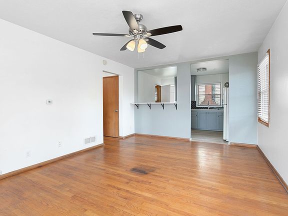 4th image of 8127 NE Beech St #8133