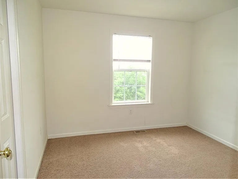 641 Hamaker Rd — Photo 19