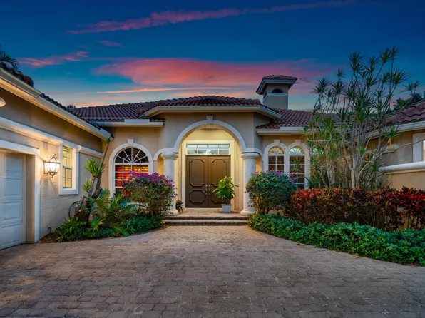 102 Pembroke Drive, Palm Beach Gardens, FL 33418