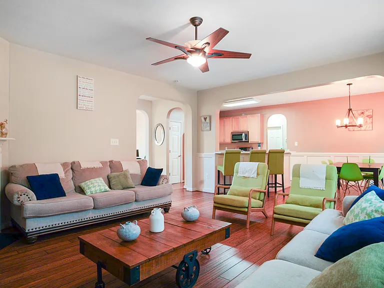2231 Rose Family Dr — Photo 4
