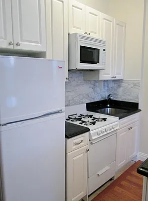Rented by Keller Williams NYC | media 26