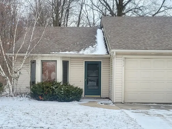 1512 Flagstone Dr, Fort Wayne, IN 46815