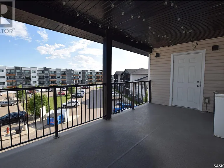 125 Willis Cres — Photo 18
