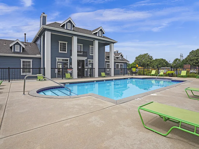 Remington Wichita Apts. — Photo 22