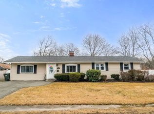 8 Kingsley St, Holbrook, MA 02343