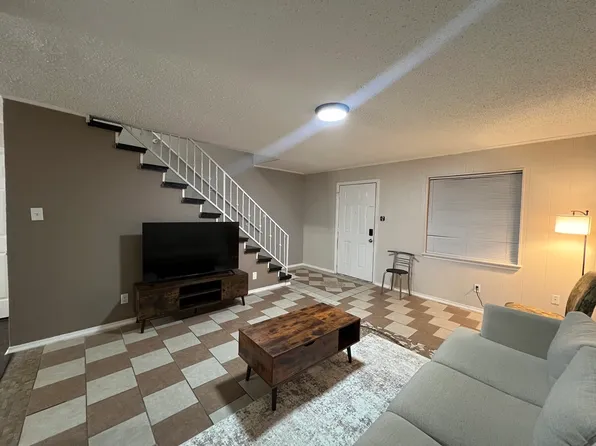 2500 Hollandale Cir APT B, Arlington, TX 76010