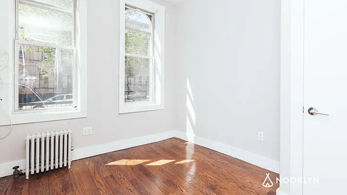 Rented by Nooklyn NYC LLC | media 4