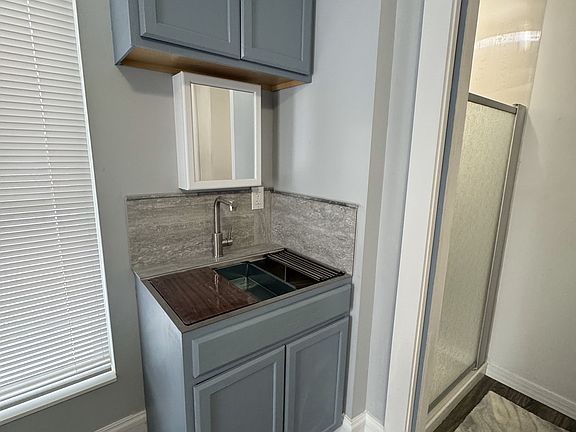 2nd image of 142 Ashley St #D