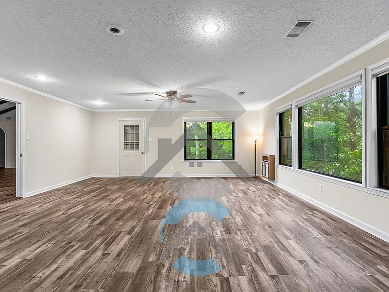 12533 Rivercrest Dr — Photo 16