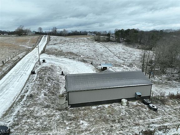 4th image of Pugh Rd