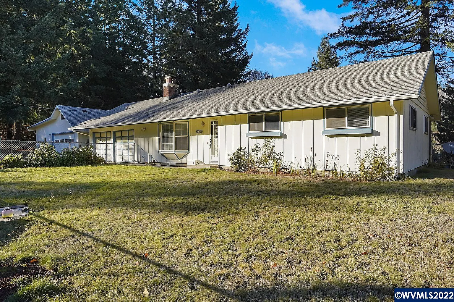 465 Evergreen Ave SE photo 1