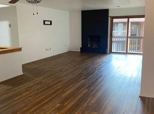 2007 Porte De Leau Ct #308, Highland, IN 46322