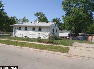 6109 Beech Daly Rd, Taylor, MI 48180