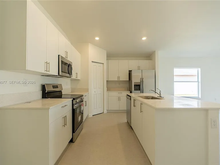 17431 SW 286th St — Photo 3