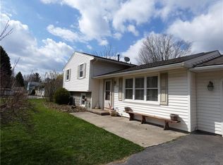 47 Virginia Manor Rd, Rochester, NY 14606