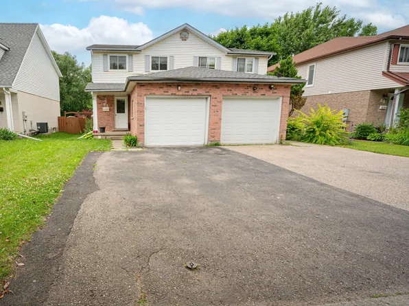 92 Highland Cres, Kitchener, ON N2M 5C1