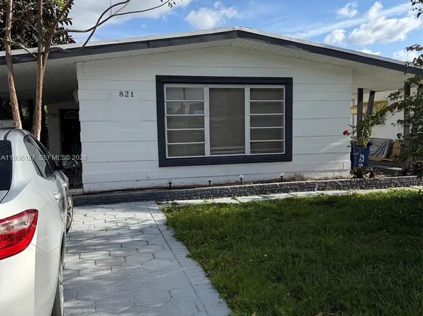 821 NE 6th St #2, Hallandale, FL 33009