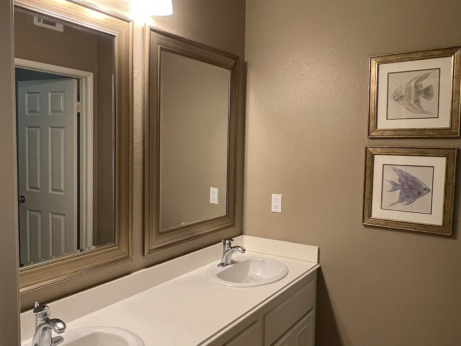 11957 Southwind Way — Photo 3