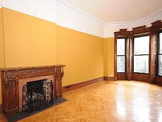 Rented by ZealEstate Group Inc