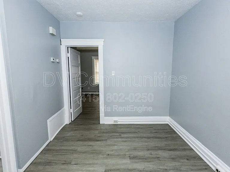 1609 Lakewood Ave #4 — Photo 6