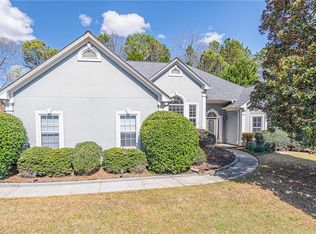 210 Ruby Forest Pkwy, Suwanee, GA 30024