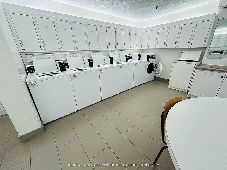 101 Millside Dr #408 — Photo 20
