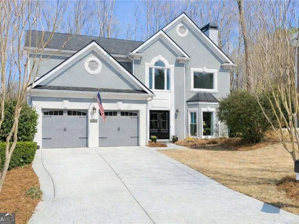125 Rose Petal Ln, Johns Creek, GA 30022