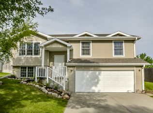 1907 SW 34th St, Lincoln, NE 68522