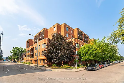 47 Caroline St N Photo 1