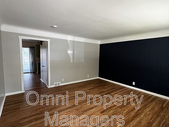 5th image of 19431 Stephens Rd