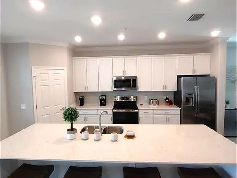 2353 Anguilla Dr #202 — Photo 15