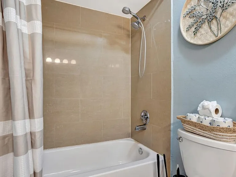 2357 S Davis Cir — Photo 20
