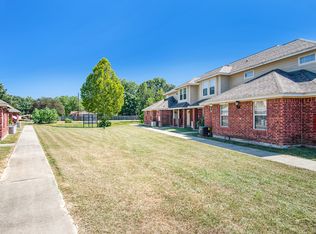 1209 Lovett St, Tomball, TX 77375