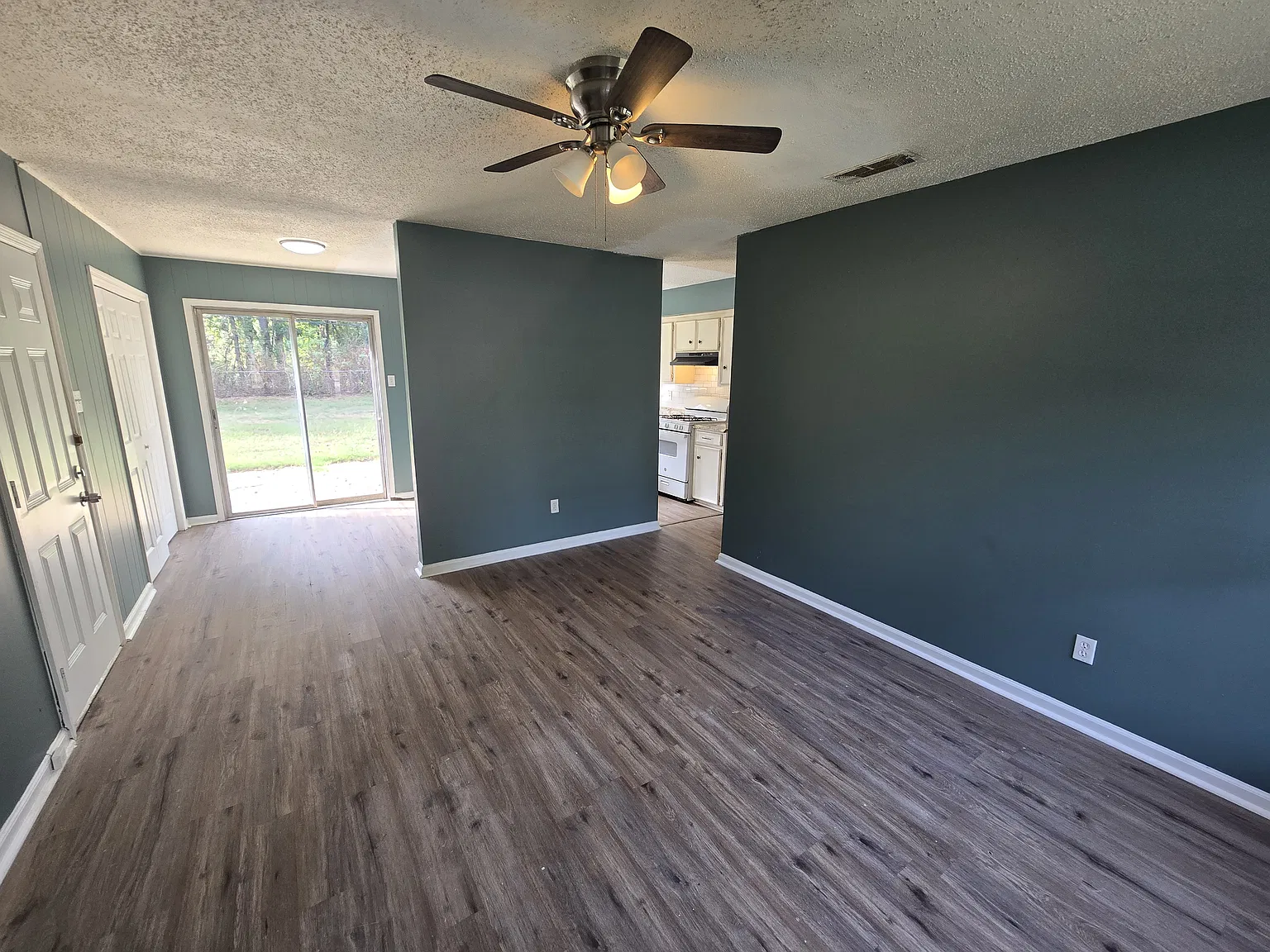 3-Bedroom, 1-Bathroom Home — Photo 3