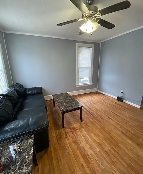 420 Westcott St — Photo 3