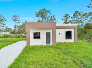 950 Alcalde St E, Lehigh Acres, FL 33974