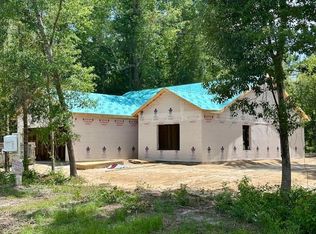 120 Little River Cir, Wewahitchka, FL 32465