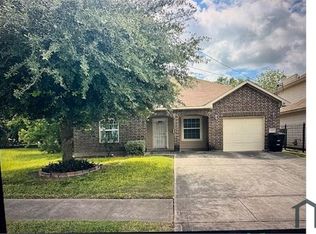 2911 Paige St, Houston, TX 77004