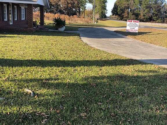 Semi-circle concreteDriveway