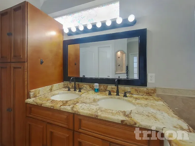 6918 Monarch Park Dr — Photo 8