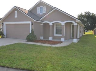 10325 Red Tip Rd, Jacksonville, FL 32218