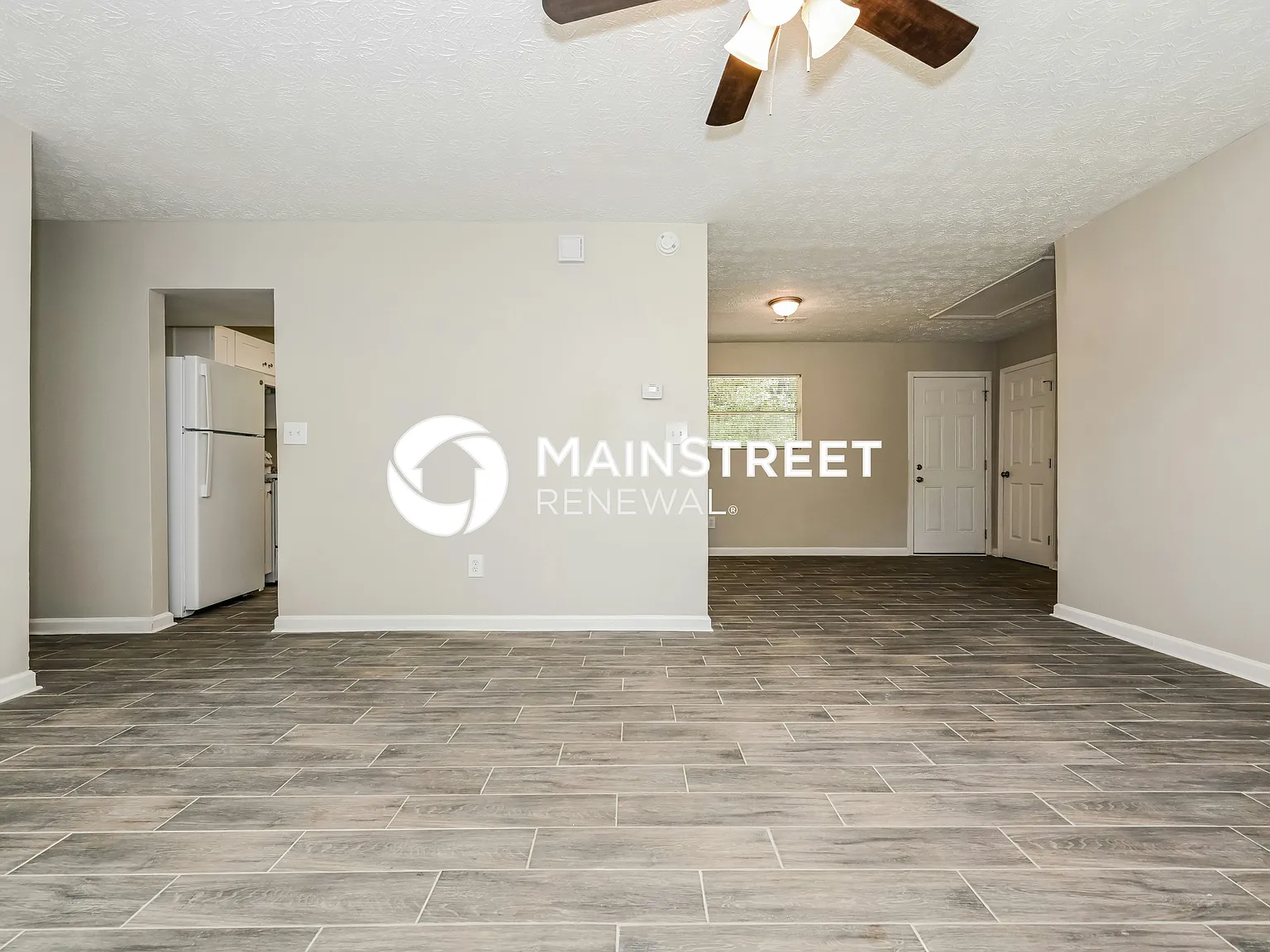 7000 Smoke Ridge Way — Photo 2